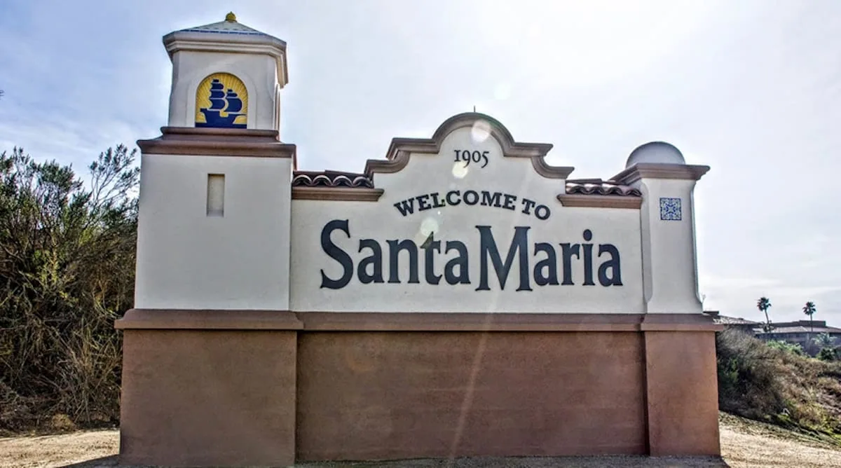 Commercial roofing in Santa Maria, California