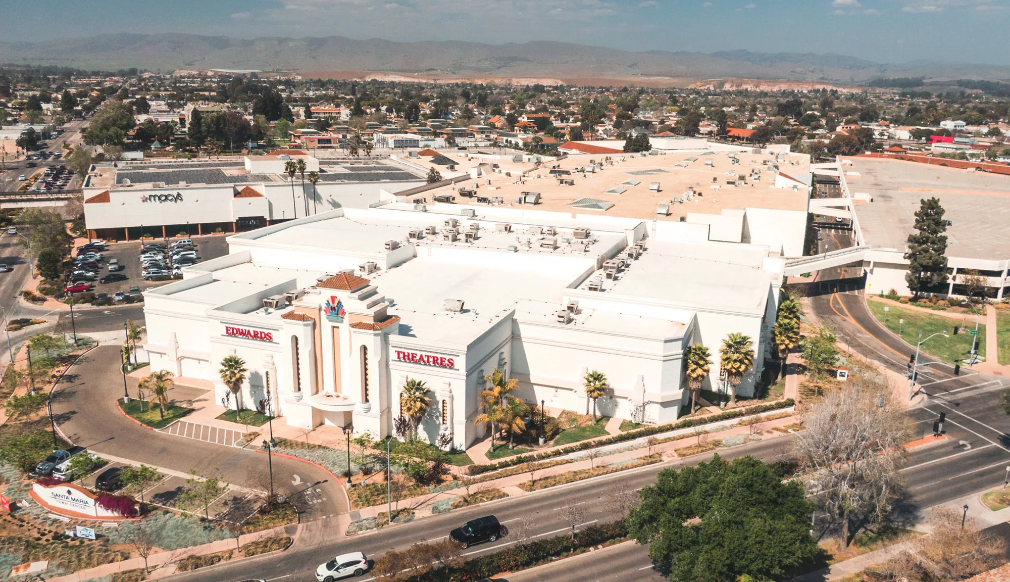 Commercial roofing in Santa Maria, California
